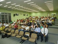 "Câmara de Guanambi debate projeto de pavimentação"