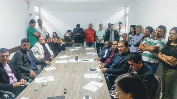 Câmara de Guanambi inicia análise de projetos do poder Executivo. 